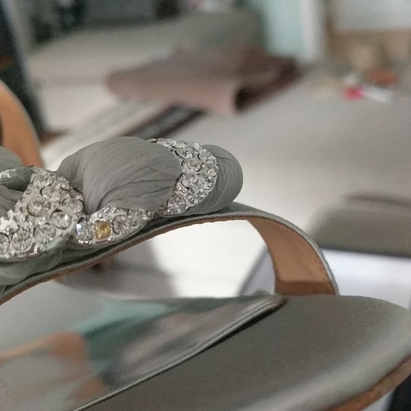 Badgley Mischka Dylan Pumps - Picture 7 of 7